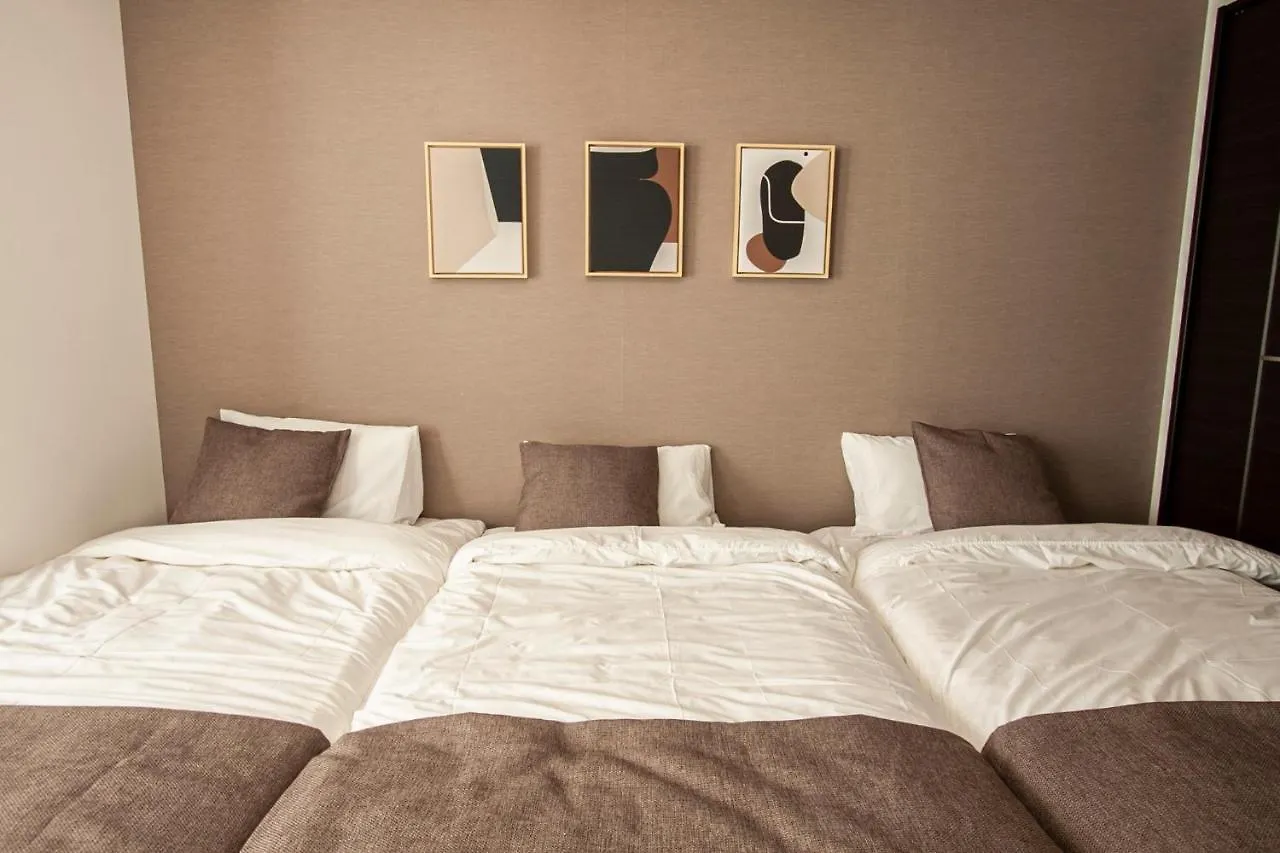 Sun Court North 7 Ichibankan / Vacation Stay 7374 Саппоро Апартаменты